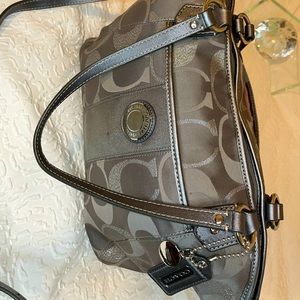 👜 BAGS.  🏷COACH.  🎨 GRAY SILVER / ORIGINAL